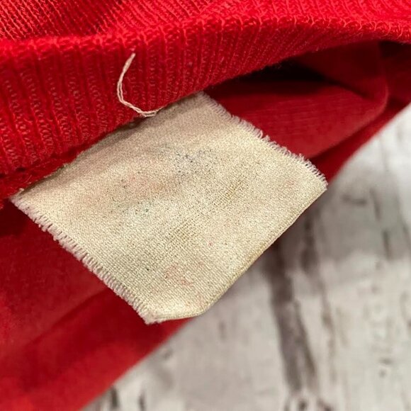 Vintage 1990s Water Tower Bar Red Softball Crewneck Sports Sweatshirt - Picture 9 of 9